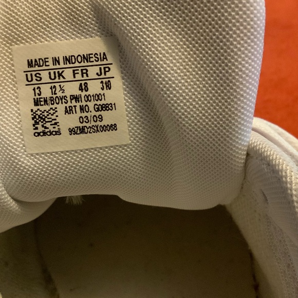 Adidas Shell Toe - Picture 3 of 4